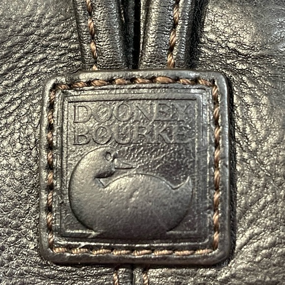 Rare Dooney & Bourke Toogle Backpack - Picture 3 of 6